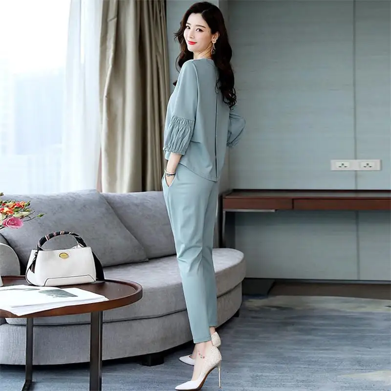 New 2019 Spring Autumn Casual Women Chic V Neck Shirt Tops +Long Halen Pants Suit Female Fashion Slim Outfit 2 Pieces Sets R14
New 2019 Spring Autumn Casual Women Chic V Neck Shirt Tops +Long Halen Pants Suit Female Fashion Slim Outfit 2 Pieces Sets R14