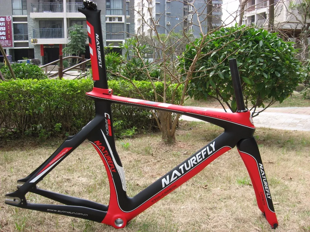 NEW ARRIVAL !! Free Shipping !! Naturefly Carbon Track Bike Frame 700c Red/Black/White
NEW ARRIVAL !! Free Shipping !! Naturefly Carbon Track Bike Frame 700c Red/Black/White