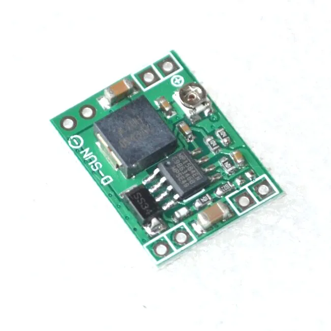 10PCS XM1584 Ultra-small size DC-DC step-down power supply module 3A adjustable step-down module super LM2596
10PCS XM1584 Ultra-small size DC-DC step-down power supply module 3A adjustable step-down module super LM2596