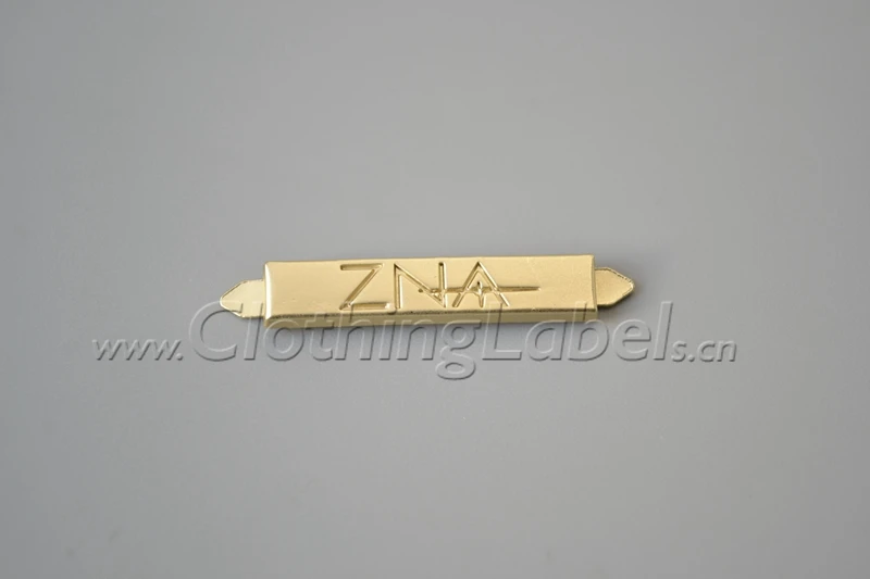 custom metal clothing labels, metal brand label for bag, cause dresses, for decorations, matte gold color, high quality
custom metal clothing labels, metal brand label for bag, cause dresses, for decorations, matte gold color, high quality
