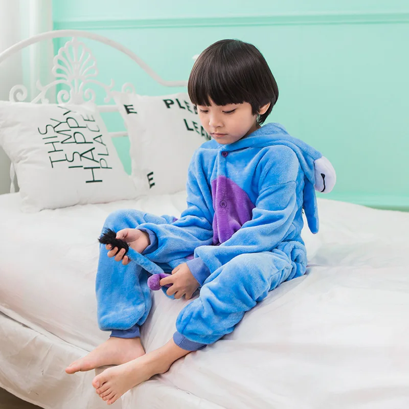 Boy Girl Children Donkey Blue Pajamas Set Flannel Kids Animal Cartoon Cosplay Hooded Pijama infantil Kigurumi Sleepwear
Boy Girl Children Donkey Blue Pajamas Set Flannel Kids Animal Cartoon Cosplay Hooded Pijama infantil Kigurumi Sleepwear