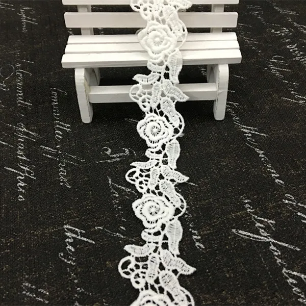 15Yards Delicate Embroidered Flower Lace Trim Appliques DIY Sewing Accessories White Ribbon Lace For Wedding Dress
15Yards Delicate Embroidered Flower Lace Trim Appliques DIY Sewing Accessories White Ribbon Lace For Wedding Dress