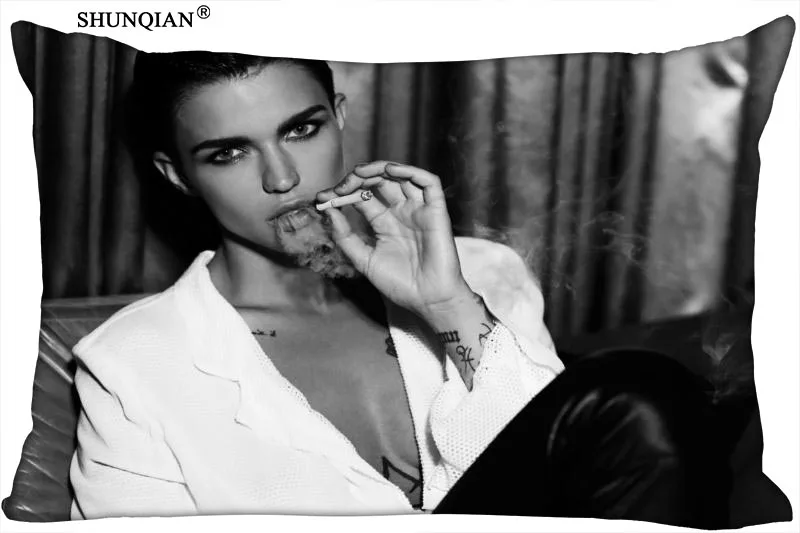 На заказ, Прямоугольная подушка Ruby Rose, чехол, чехол, Индивидуальные наволочки (с двух сторон), 1 шт. на заказ
На заказ, Прямоугольная подушка Ruby Rose, чехол, чехол, Индивидуальные наволочки (с двух сторон), 1 шт. на заказ