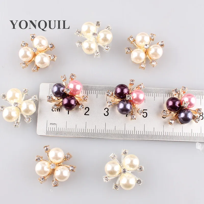 New Crystal Peals Brooches For Women Elegant Pins And Brooches Zinc Alloy Material Fashion Jewelry 3 Colors 20Pcs/Lot
New Crystal Peals Brooches For Women Elegant Pins And Brooches Zinc Alloy Material Fashion Jewelry 3 Colors 20Pcs/Lot