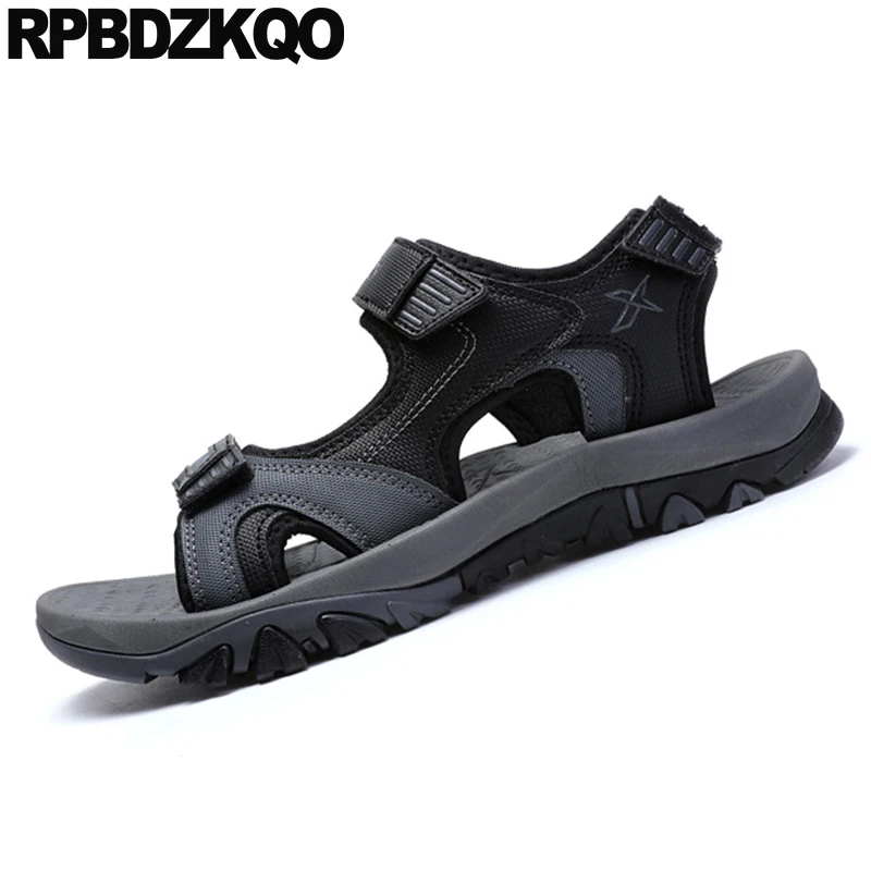 Large Size Designer Sport Shoes Native Sneakers Famous Brand Open Toe Nice Runway Men Gladiator Sandals Summer 45 Roman Casual
Large Size Designer Sport Shoes Native Sneakers Famous Brand Open Toe Nice Runway Men Gladiator Sandals Summer 45 Roman Casual