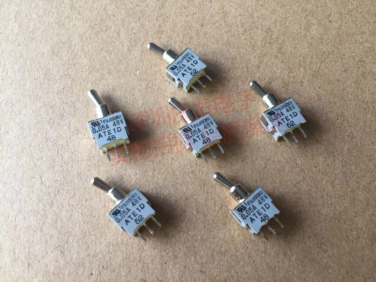 Import Japan FUJISOKU ATE1D miniature toggle switch 3 feet 2 files 0.05A48V shake rocker
Import Japan FUJISOKU ATE1D miniature toggle switch 3 feet 2 files 0.05A48V shake rocker