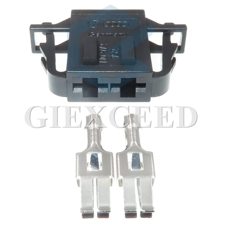 2 Sets 2 Pin 1J0 972 752 Electrical Blower Fan Motor Pigtail Wire Socket Female Automotive Connector 1J0972752 For VW Skoda Audi
2 Sets 2 Pin 1J0 972 752 Electrical Blower Fan Motor Pigtail Wire Socket Female Automotive Connector 1J0972752 For VW Skoda Audi