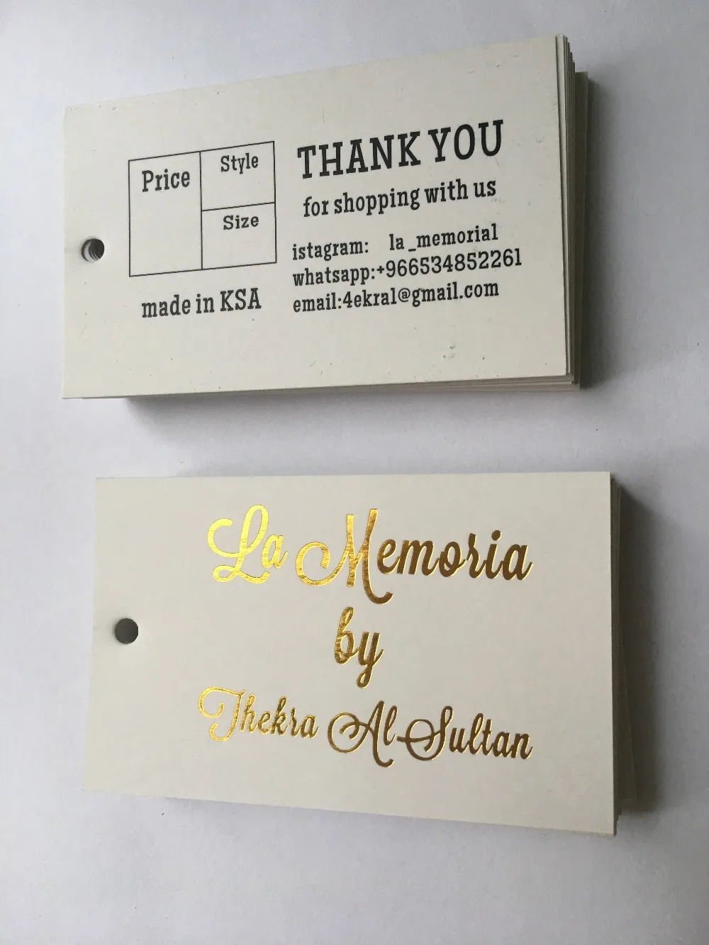 1000pcs Clothes label Customized Hang Tags PVC hangtag Trademark manufacture Clothing paper sewing tag/printed tags HT01
1000pcs Clothes label Customized Hang Tags PVC hangtag Trademark manufacture Clothing paper sewing tag/printed tags HT01