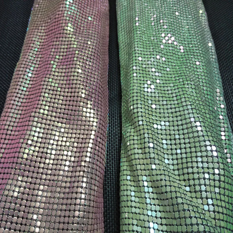 Brand 45x140cm Chunky Glitter Iridescent Metal Mesh Fabric Metallic cloth Sequin Sequined Fabric Home Decoration Dress Curtain
Brand 45x140cm Chunky Glitter Iridescent Metal Mesh Fabric Metallic cloth Sequin Sequined Fabric Home Decoration Dress Curtain