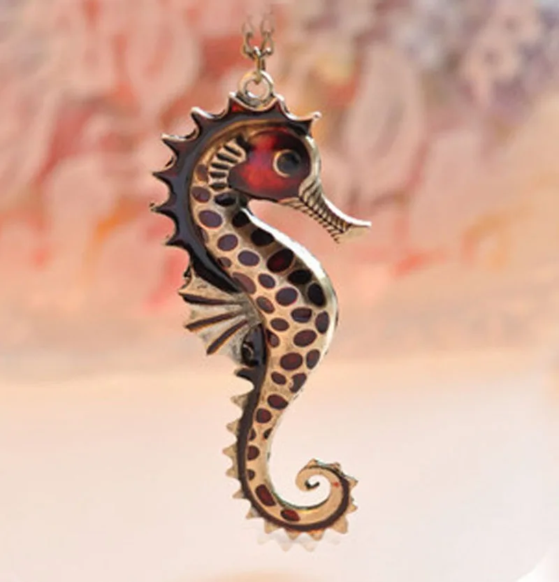 Vintage Style Bronze Chain Glazed Enamel Sea Horse Hippocampus Pendant Necklace Sweater long Chain Jewelry
Vintage Style Bronze Chain Glazed Enamel Sea Horse Hippocampus Pendant Necklace Sweater long Chain Jewelry