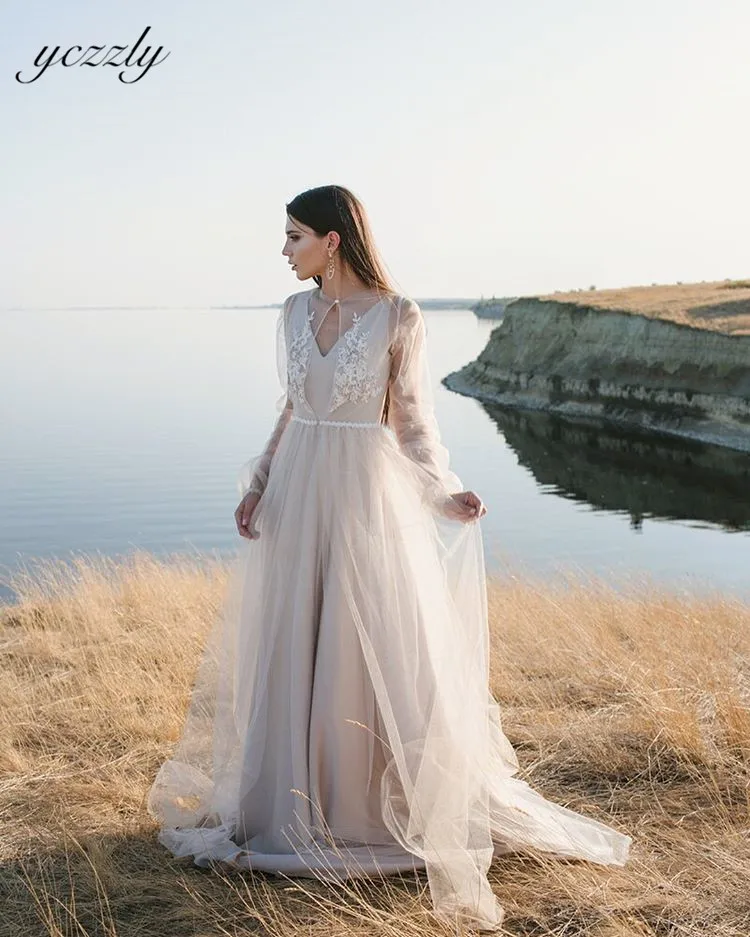 2 In 1 Wedding Dress Elegant V-neck A-line Appliques Wedding Dress With Cape Long Sleeves Wedding Gowns Plus Size Mariage W51
2 In 1 Wedding Dress Elegant V-neck A-line Appliques Wedding Dress With Cape Long Sleeves Wedding Gowns Plus Size Mariage W51