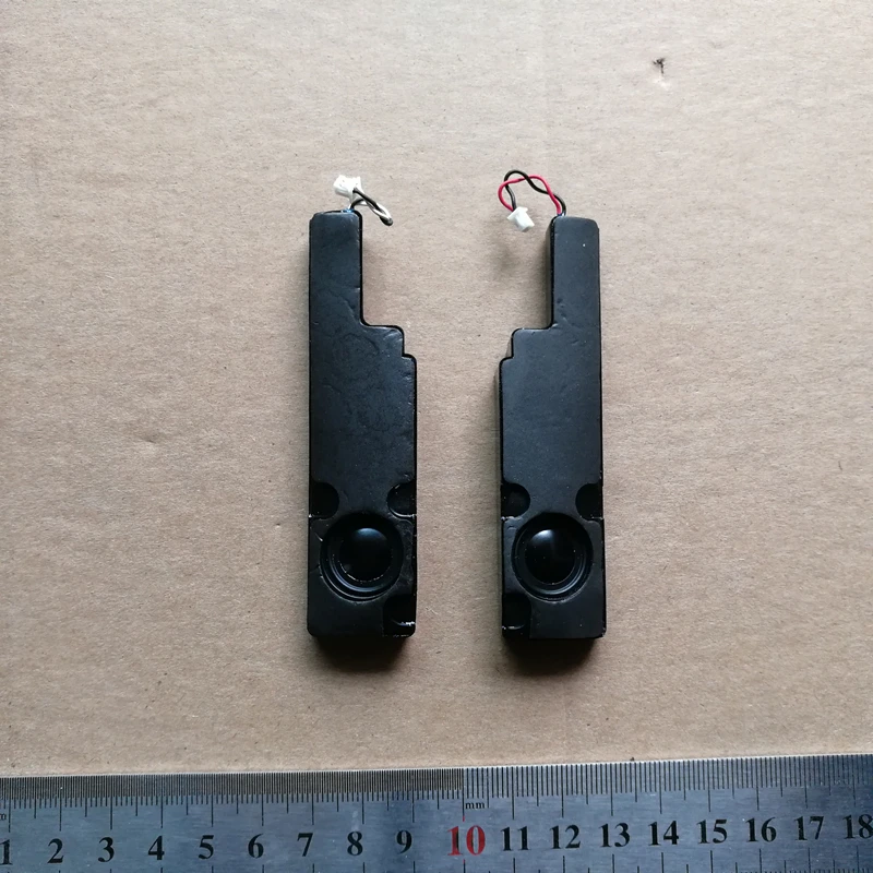 Новый ноутбук встроенный spekaer для samsung XE550C22 BA96-06026A BA96-06027A пара
Новый ноутбук встроенный spekaer для samsung XE550C22 BA96-06026A BA96-06027A пара