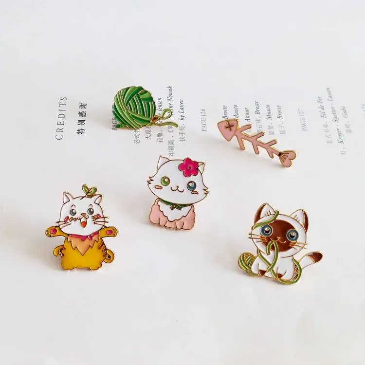 Вечное чудо Милая эмаль рыбья кость кошка элементы Брошь Pin Set Bijoux бальное платье
