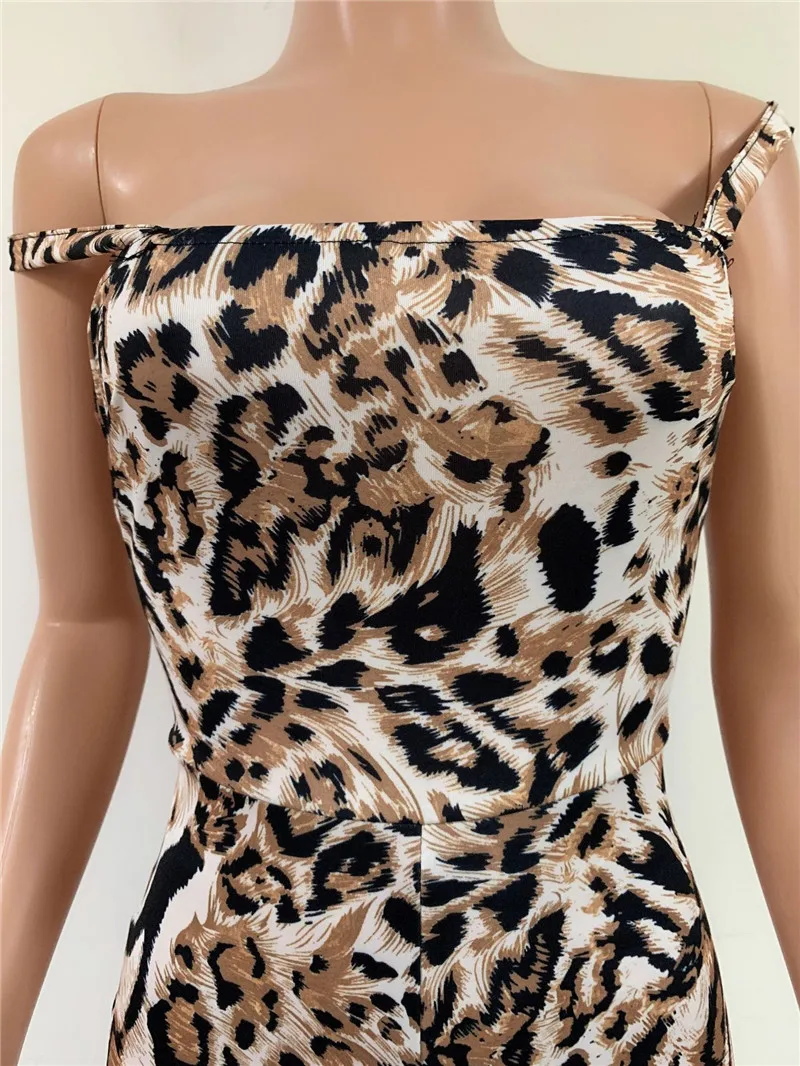 Sexy Leopard Print Bodycon Jumpsuit Women Criss Cross Strapless Bandage Rompers Elegant Skinny Going Out Jumpsuit Club Overalls
Sexy Leopard Print Bodycon Jumpsuit Women Criss Cross Strapless Bandage Rompers Elegant Skinny Going Out Jumpsuit Club Overalls