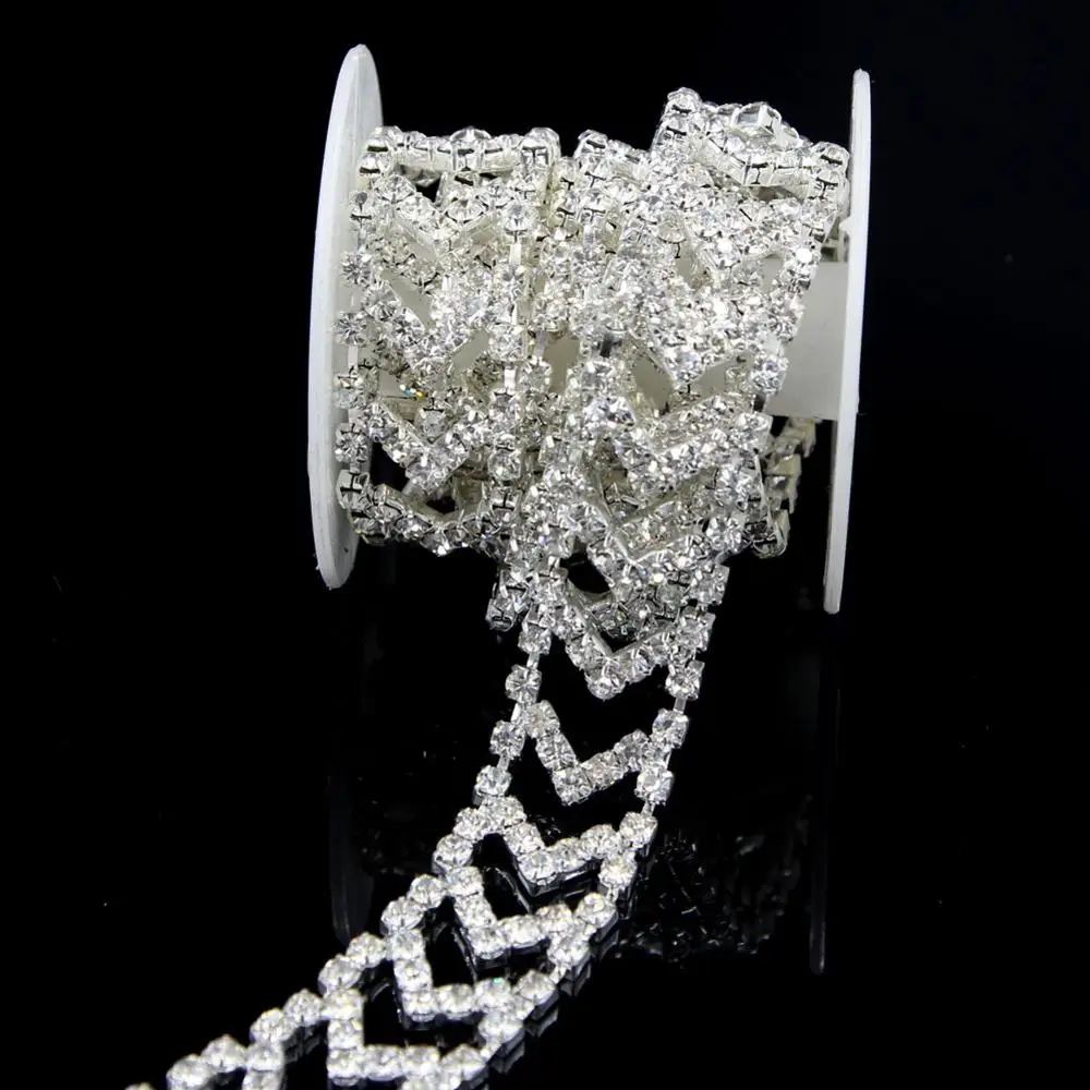 5Yards Rhinestone Chain Applique Diamante Crystal Trimming Bridal Wedding Dress Gold Silver Rose Golden Base
5Yards Rhinestone Chain Applique Diamante Crystal Trimming Bridal Wedding Dress Gold Silver Rose Golden Base