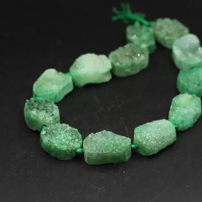 Green Natural Quartz Geode Drusy Slab Beads,Roug Agates Crystal Cluster Druzy Slice Nugget Pendants Jewelry Making,12PCS/strand
Green Natural Quartz Geode Drusy Slab Beads,Roug Agates Crystal Cluster Druzy Slice Nugget Pendants Jewelry Making,12PCS/strand