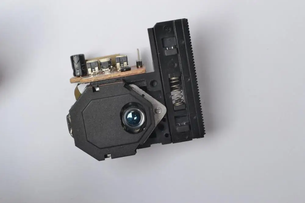 Оригинальная Замена для SONY MHC-700 CD проигрывателя лазерной линзы Лазерная сборка MHC700 оптический блок оптики
Оригинальная Замена для SONY MHC-700 CD проигрывателя лазерной линзы Лазерная сборка MHC700 оптический блок оптики