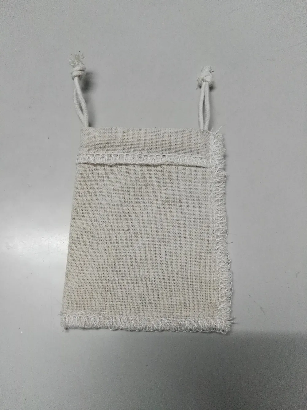SPECIAL SALE 50/lot 12*15cm Cotton Linen fabric jewelry bag Gift Pouch Easter Christmas Birthday Party Wedding Jewelry
SPECIAL SALE 50/lot 12*15cm Cotton Linen fabric jewelry bag Gift Pouch Easter Christmas Birthday Party Wedding Jewelry