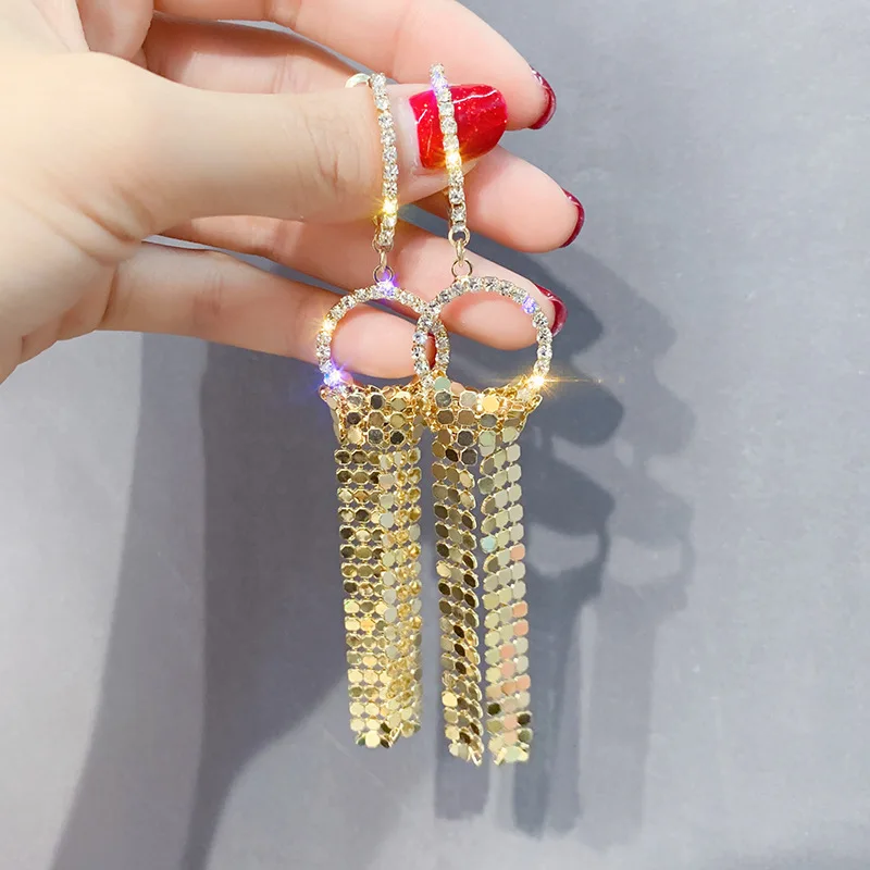 DREJEW Korean Gold Silver Round Circle Long Tassel Statement Earrings Christmas 925 Drop Earrings for Women Fashion Jewelry 1011
DREJEW Korean Gold Silver Round Circle Long Tassel Statement Earrings Christmas 925 Drop Earrings for Women Fashion Jewelry 1011