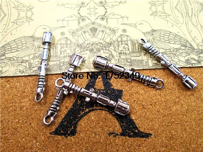 30pcs 3D Sonic Screw Driver 11th Sonic Screwdriver Charm Pendants Necklace silver tone
30pcs 3D Sonic Screw Driver 11th Sonic Screwdriver Charm Pendants Necklace silver tone