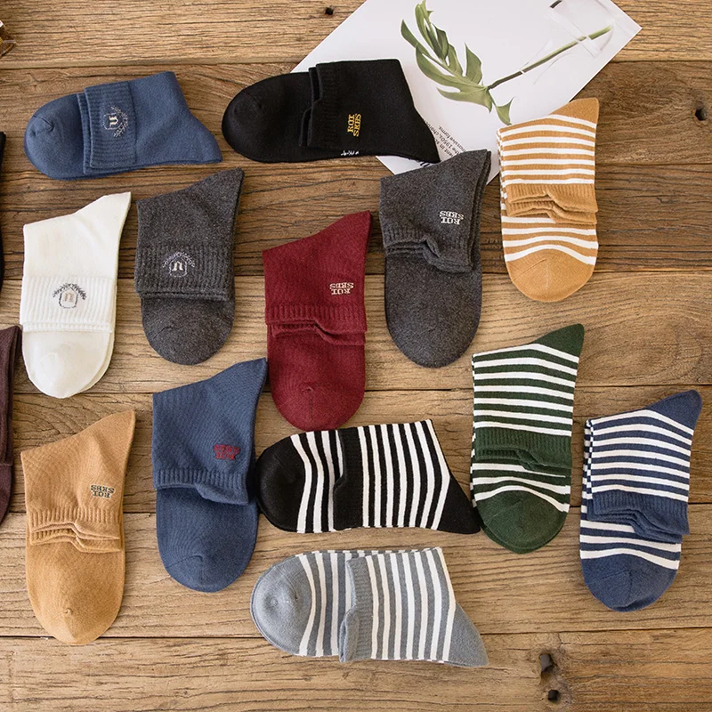 Fashion Funny Socks Men Cotton Hip Hop Mens Dress Socks 5Pairs/Lot Street Fashion Mens Winter Trends Street Wear Sock
Fashion Funny Socks Men Cotton Hip Hop Mens Dress Socks 5Pairs/Lot Street Fashion Mens Winter Trends Street Wear Sock