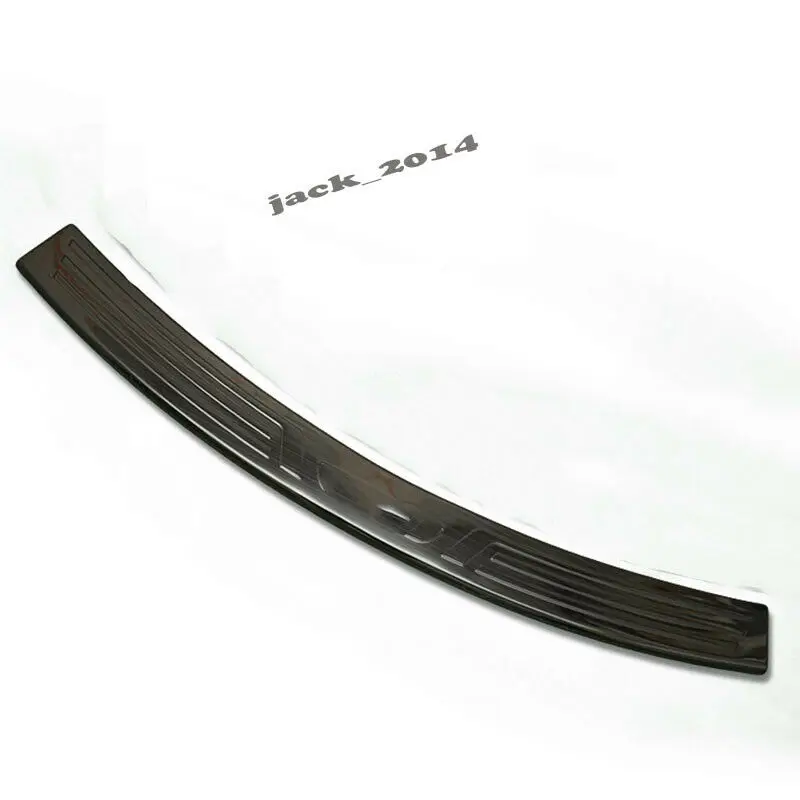 STAINLESS REAR BUMPER STEP PROTECTOR GUARD PLATE FOR ISUZU MUX MU-X 2017-2018 
STAINLESS REAR BUMPER STEP PROTECTOR GUARD PLATE FOR ISUZU MUX MU-X 2017-2018