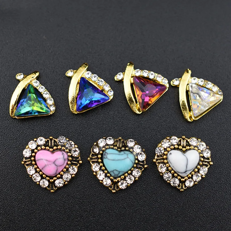 10Pcs Heart Triangle Rhinestone Stone 3d nail art decorations Alloy charm gliter crystal strass jewelry accessoires New 2019
10Pcs Heart Triangle Rhinestone Stone 3d nail art decorations Alloy charm gliter crystal strass jewelry accessoires New 2019