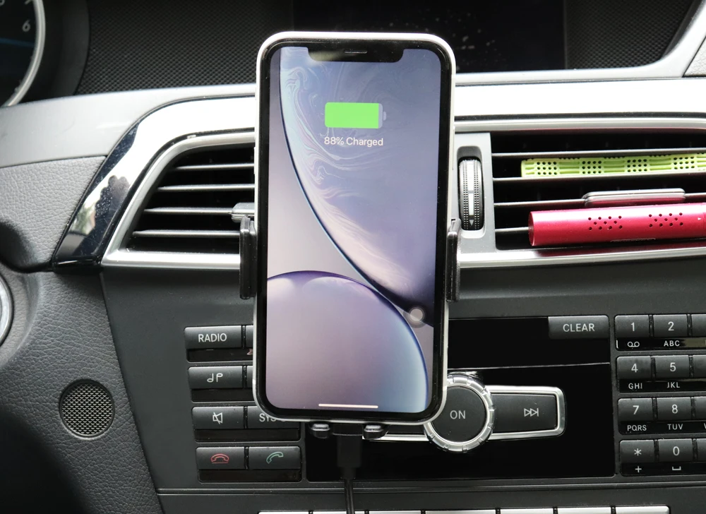 Aotsr Qi Car Wireless Charger For iPhone Xs Max Xr X Samsung S10 S9 Intelligent Infrared Fast Wirless Charging Car Phone Holder
Aotsr Qi Car Wireless Charger For iPhone Xs Max Xr X Samsung S10 S9 Intelligent Infrared Fast Wirless Charging Car Phone Holder