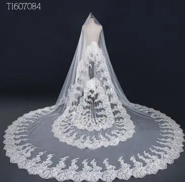 Фата свадебная длинная, белый/цвета слоновой кости, 3 х3 м, свадебные аксессуары, EE7084
Фата свадебная длинная, белый/цвета слоновой кости, 3 х3 м, свадебные аксессуары, EE7084