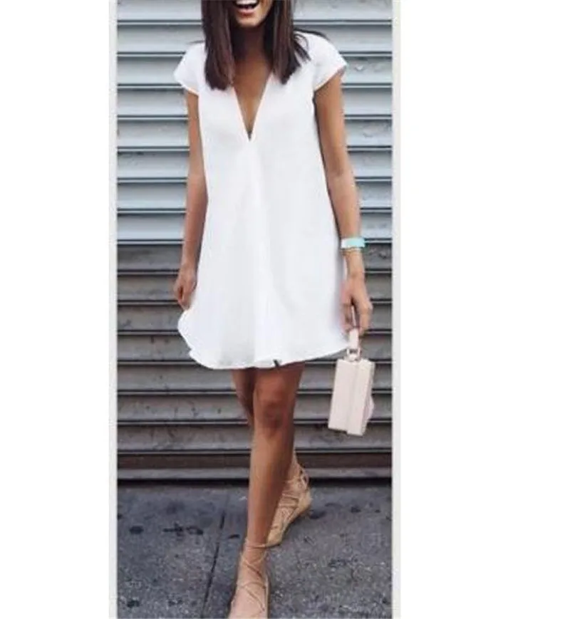 Large Size Women Solid Shirts Dress Long Sleeve V-Neck Pleated Loose Dress Female Sexy Blouse Vestido Plus Size Black White Hot
Large Size Women Solid Shirts Dress Long Sleeve V-Neck Pleated Loose Dress Female Sexy Blouse Vestido Plus Size Black White Hot