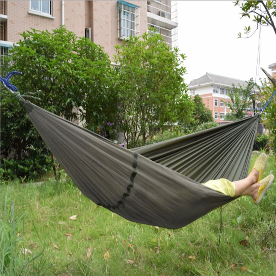 YINGTOUMAN Sleeping Bed Parachute Nylon Outdoor Camping Hammocks Portable Hammock Swing Bed With Mosquito Net Sleeping Hammock
YINGTOUMAN Sleeping Bed Parachute Nylon Outdoor Camping Hammocks Portable Hammock Swing Bed With Mosquito Net Sleeping Hammock