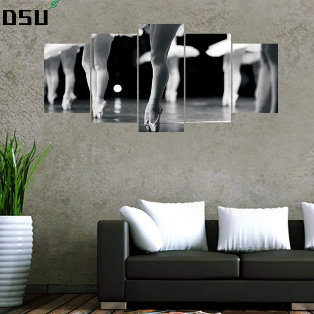 New 5pcs/set Customized Ballet Pattern Group Combination Wall Sticker Personality Wall Sticker Living Room Home Decoration
New 5pcs/set Customized Ballet Pattern Group Combination Wall Sticker Personality Wall Sticker Living Room Home Decoration