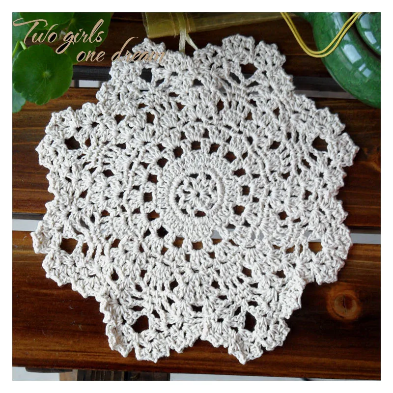 20pcs/lot Home Dinner Decor Handmade Crocheted Doilies 20cm Colorful flower Placemat Vintage Look Coaster For Wedding Gift
20pcs/lot Home Dinner Decor Handmade Crocheted Doilies 20cm Colorful flower Placemat Vintage Look Coaster For Wedding Gift