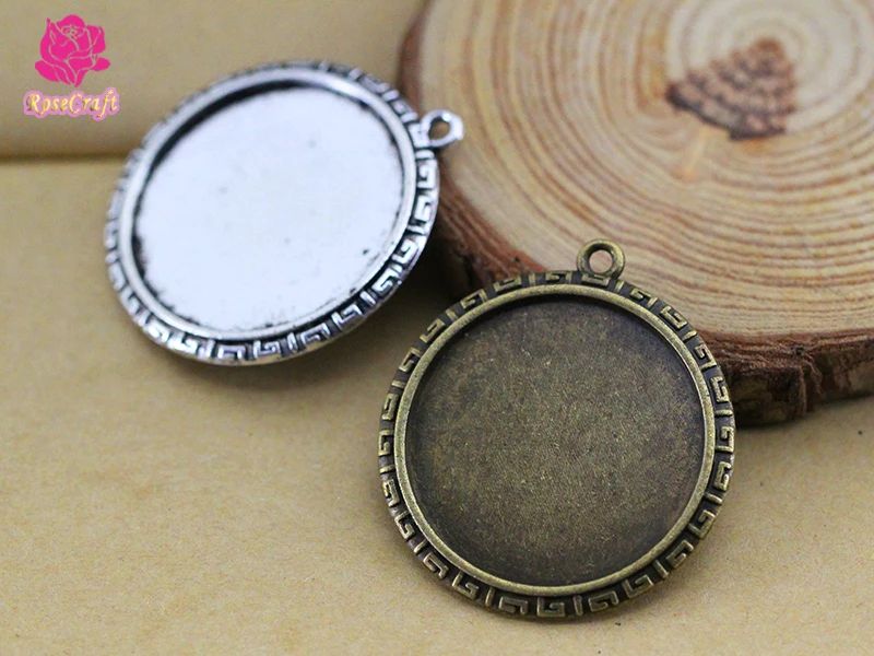 10pcs 30mm Pendant Trays Rome Style Setting Blank Cabochons Cameo Base Fit 30mm Glass Domed Cameo DIY Jewelry Making Accessories
10pcs 30mm Pendant Trays Rome Style Setting Blank Cabochons Cameo Base Fit 30mm Glass Domed Cameo DIY Jewelry Making Accessories