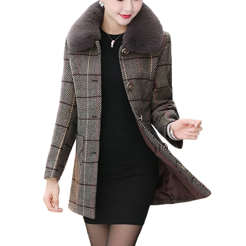 Autumn Winter Lattice Woolen coat middle-aged women Plus size Jacket mid long single-breasted Fur collar Woolen coat XL-5XL A887
Autumn Winter Lattice Woolen coat middle-aged women Plus size Jacket mid long single-breasted Fur collar Woolen coat XL-5XL A887