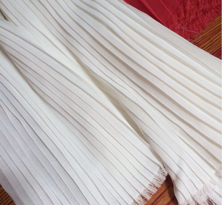 3 Meters 150CM 59" Wide off white Ruffled Pleated Chiffon Fabric Solid Dress Clothes Materials LX88 1/0.5
3 Meters 150CM 59" Wide off white Ruffled Pleated Chiffon Fabric Solid Dress Clothes Materials LX88 1/0.5