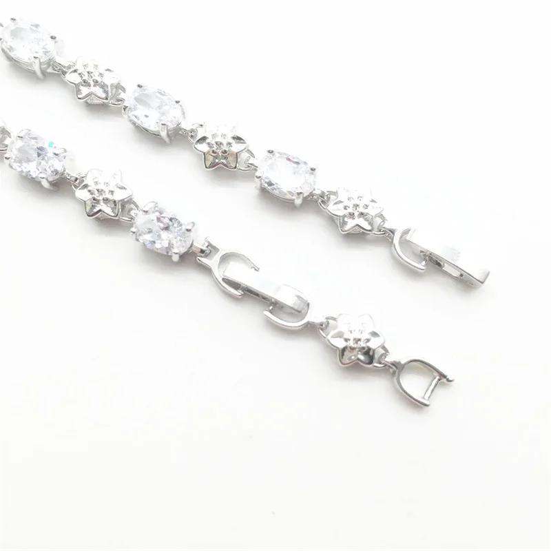 Trendy Silver Link Chain Bracelets white Clear White Jewelry For Women Free shipping
Trendy Silver Link Chain Bracelets white Clear White Jewelry For Women Free shipping