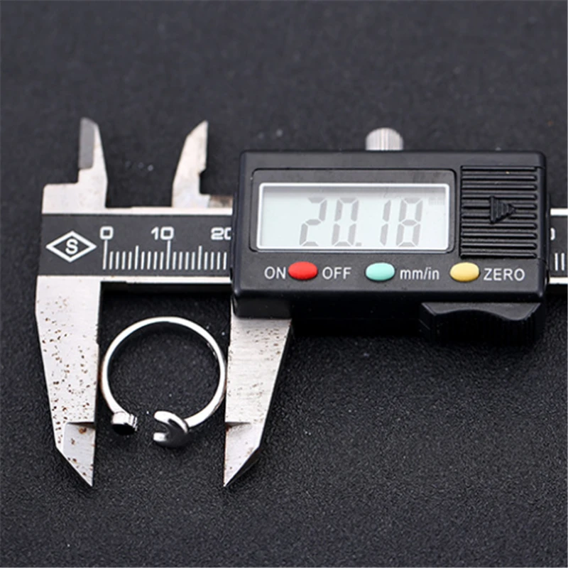 2019 hot sale moon crescent round Tibetan sliver finger ring women adjustable vintage ladies rings accessories egypt JZ426
2019 hot sale moon crescent round Tibetan sliver finger ring women adjustable vintage ladies rings accessories egypt JZ426