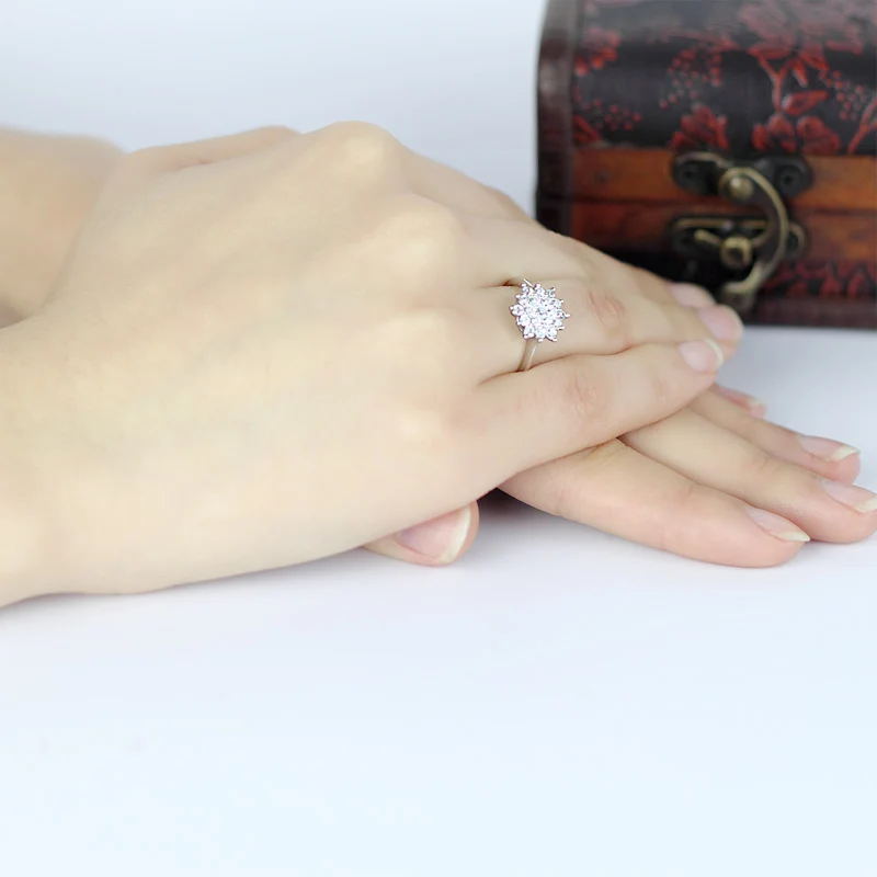 ANZIW Genuine 925 Sterling Silver Flower Finger Ring Sona Women Anniversary Original Fine Jewelry Bridal Ring Band Party Gift
ANZIW Genuine 925 Sterling Silver Flower Finger Ring Sona Women Anniversary Original Fine Jewelry Bridal Ring Band Party Gift