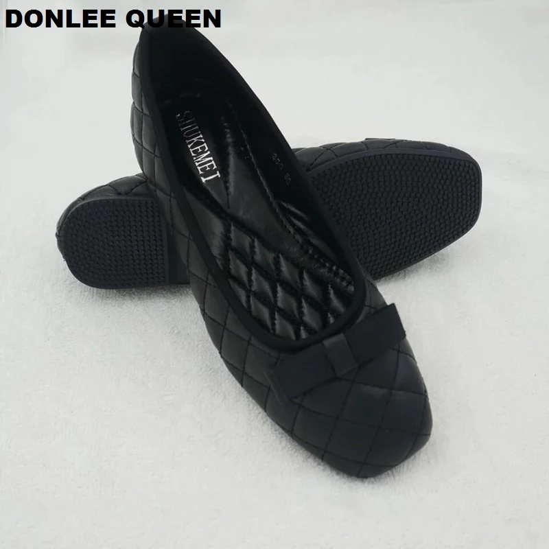 Балетки DONLEE QUEEN женские на плоской подошве, повседневные туфли-лоферы, без застежки, с вышивкой, с бантом-бабочкой, балетки
Балетки DONLEE QUEEN женские на плоской подошве, повседневные туфли-лоферы, без застежки, с вышивкой, с бантом-бабочкой, балетки