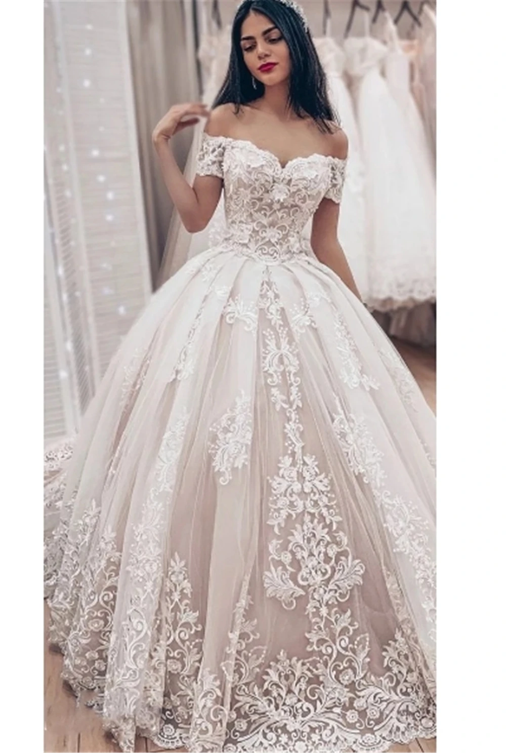 New Arrival Charming Off The Shoulder Illusion Wedding Dress 2023 Gorgeous Bridal Gown Vestido de Noiva
New Arrival Charming Off The Shoulder Illusion Wedding Dress 2023 Gorgeous Bridal Gown Vestido de Noiva