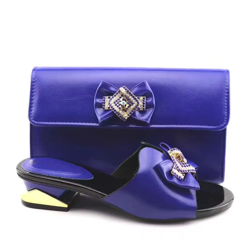 Elegant royal blue women dress shoes with big crystal bowtie style decoration african pumps match handbag set V245,heel 4CM
Elegant royal blue women dress shoes with big crystal bowtie style decoration african pumps match handbag set V245,heel 4CM