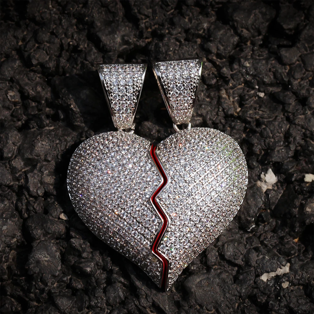 Red oil Broken Heart Pendant Necklace Iced Qut Chain Silver Color Cubic Zircon Hip Hop Men's Women Jewelry Gift Party
Red oil Broken Heart Pendant Necklace Iced Qut Chain Silver Color Cubic Zircon Hip Hop Men's Women Jewelry Gift Party
