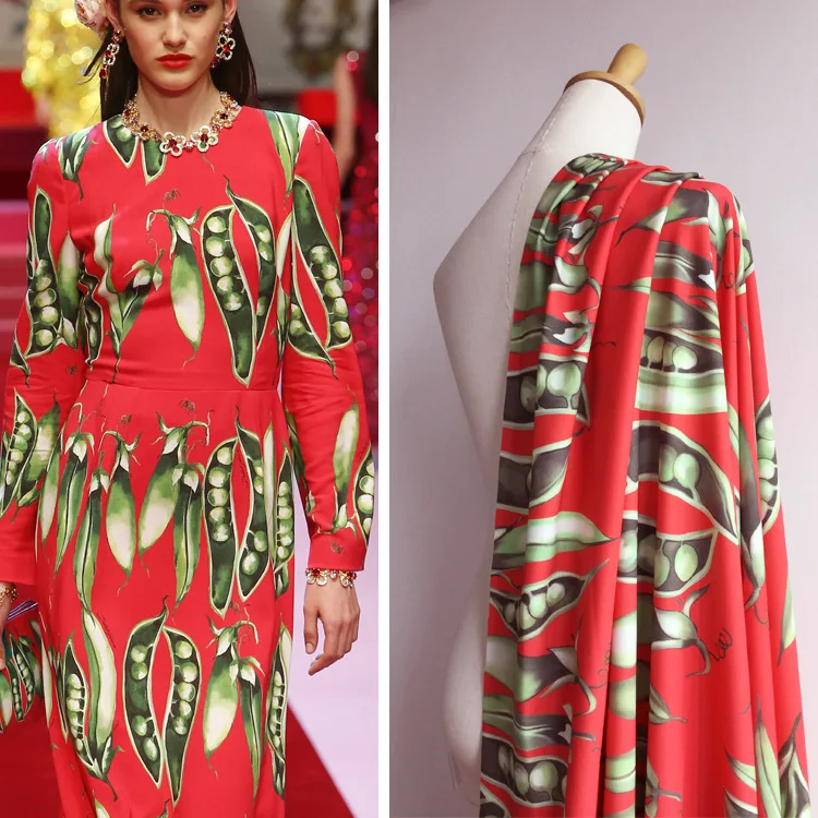 Europe and the United States big band pattern Spring and summer new women's pea pattern digital red printing fashion fabirc
Europe and the United States big band pattern Spring and summer new women's pea pattern digital red printing fashion fabirc