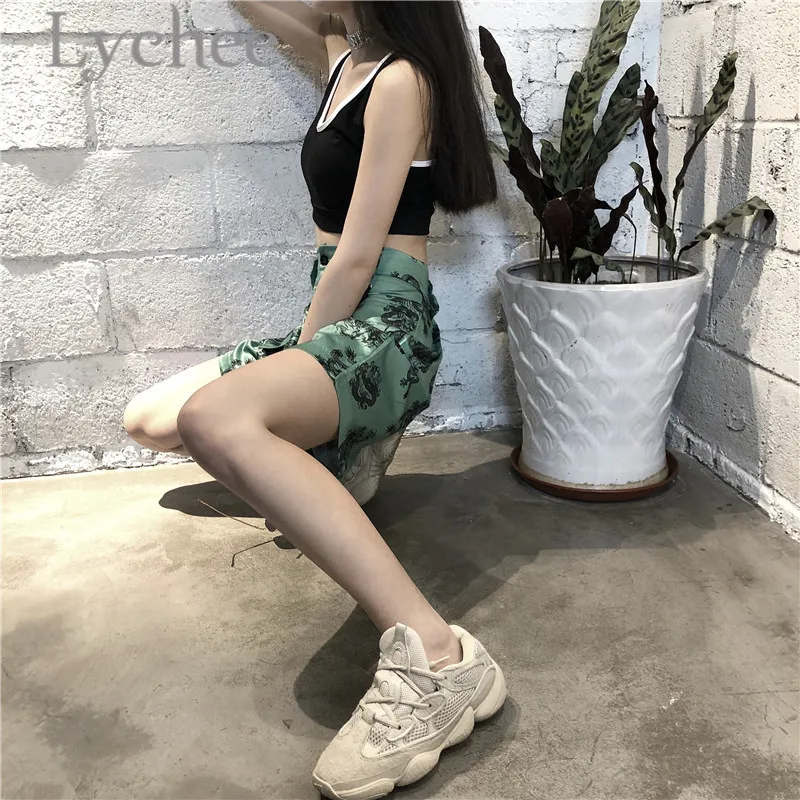 Lychee Harajuku Dragon Print Women Shorts Above Knee High Waist Summer Spring Color Block Hit Color Loose Lady Shorts
Lychee Harajuku Dragon Print Women Shorts Above Knee High Waist Summer Spring Color Block Hit Color Loose Lady Shorts