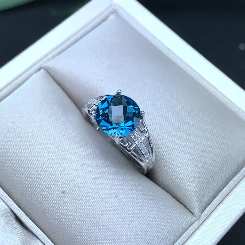 SHIQING Real gemstone ring, blue nature topaz rings, high quality square ball cut topaz silver ring for women
SHIQING Real gemstone ring, blue nature topaz rings, high quality square ball cut topaz silver ring for women