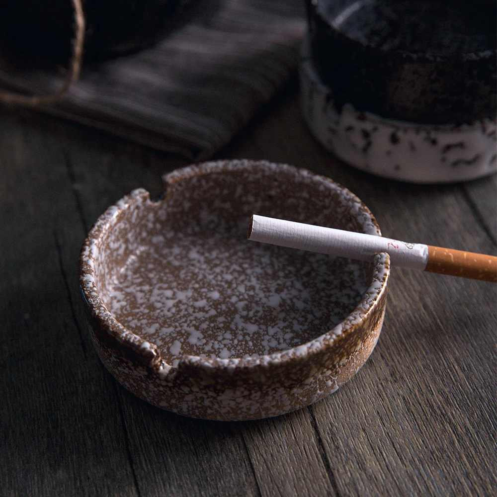 Cigar Ashtray Creative Ceramic Ashtray Living Room Office Smoker Household Fashion Ashtray
Cigar Ashtray Creative Ceramic Ashtray Living Room Office Smoker Household Fashion Ashtray
