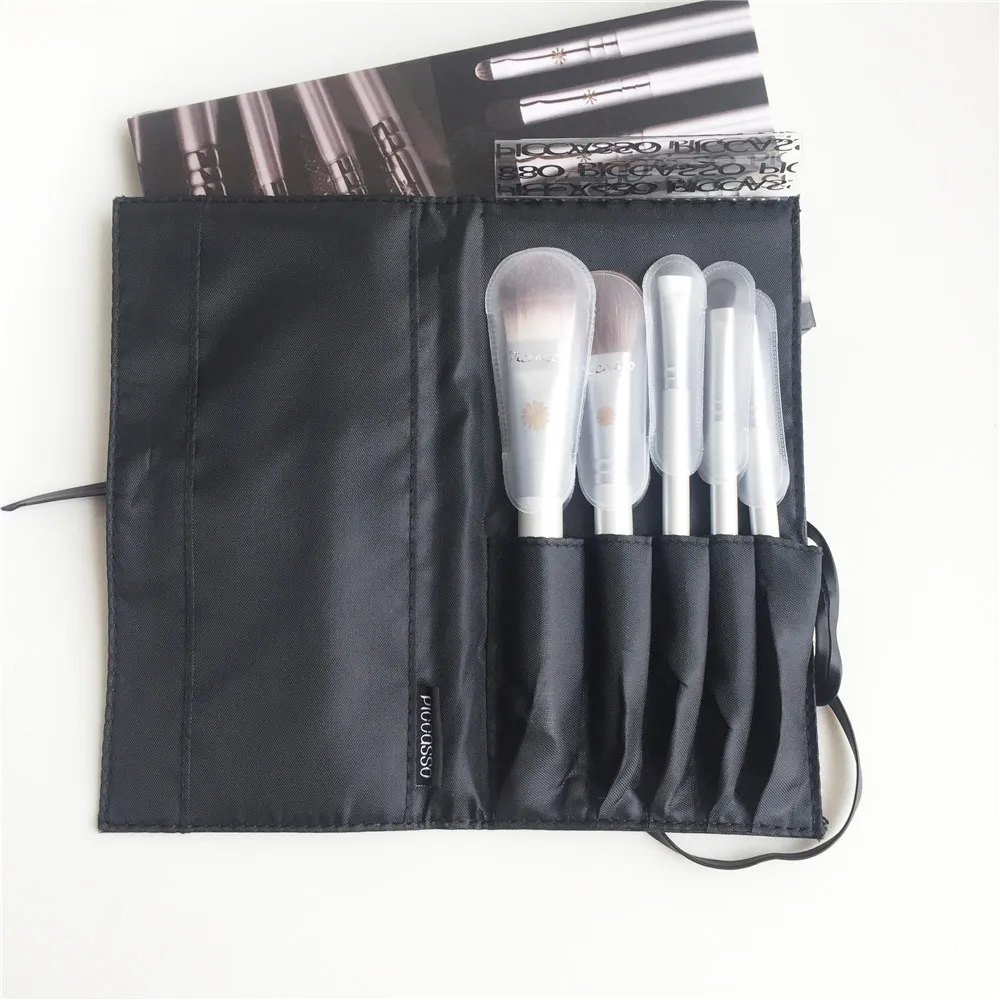 PA-SERIES Advanced Brush kit 5-Brushes Set with Pouch - Best Travel Size Foundation/Blush/Eyeshadow/Lip Beauty Makeup Brushes
PA-SERIES Advanced Brush kit 5-Brushes Set with Pouch - Best Travel Size Foundation/Blush/Eyeshadow/Lip Beauty Makeup Brushes