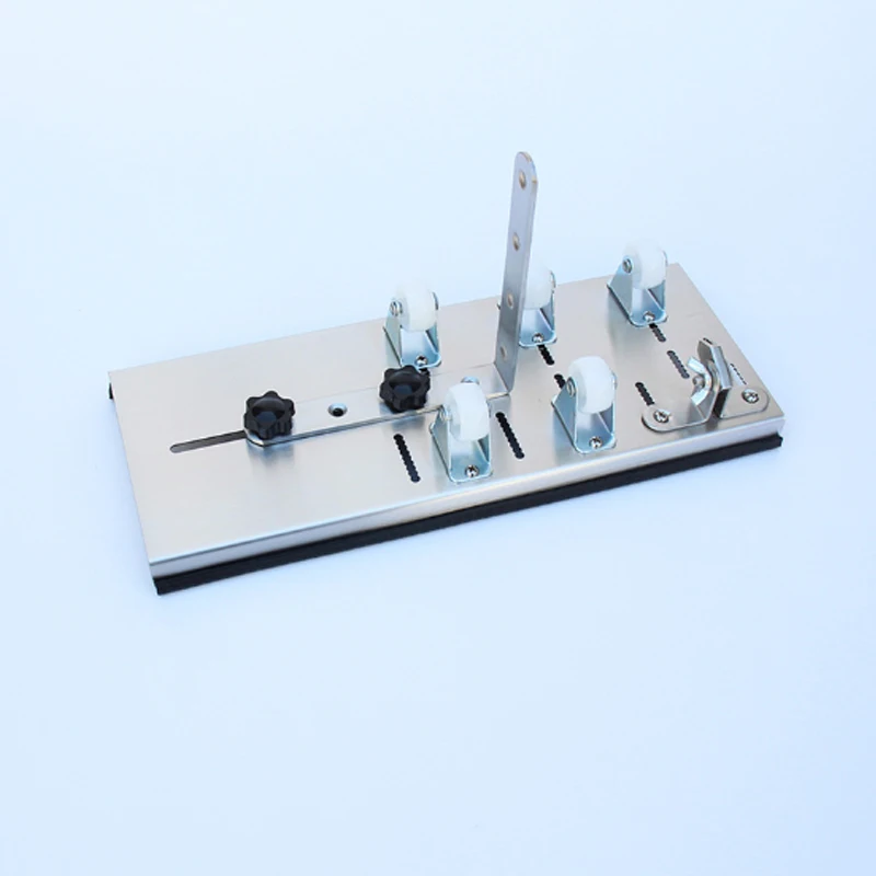 2-10mm Thickness Glass Bottle Cutter Adjustable Wine Beer Glass Cutters Cutting Tool for DIY Home Bar Garden Craft Decoration
2-10mm Thickness Glass Bottle Cutter Adjustable Wine Beer Glass Cutters Cutting Tool for DIY Home Bar Garden Craft Decoration