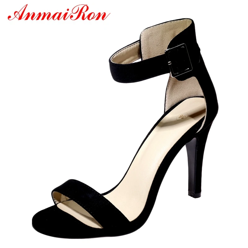 ANMAIRON Flock Basic Casual Woman Sandals 2019 Summer Fashion High Heel Buckle Strap Womens Shoes Big Size 34-43 LY817
ANMAIRON Flock Basic Casual Woman Sandals 2019 Summer Fashion High Heel Buckle Strap Womens Shoes Big Size 34-43 LY817